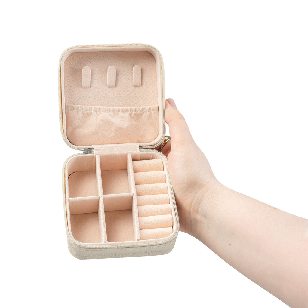 Anchored Mama Monogram Travel Jewelry Case | Compact Jewelry Organizer